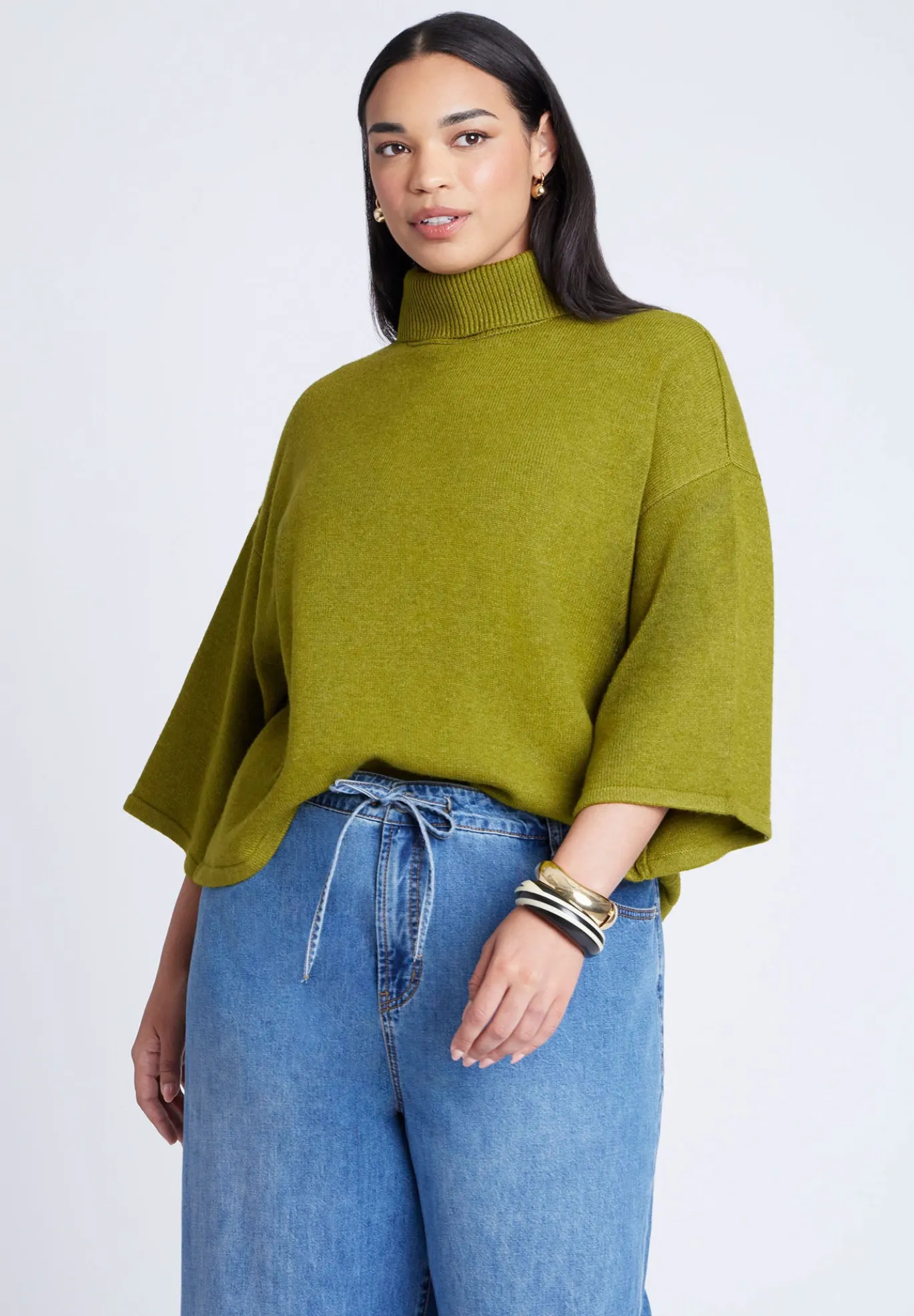 Boxy Three Quarter Sleeve Turtleneck