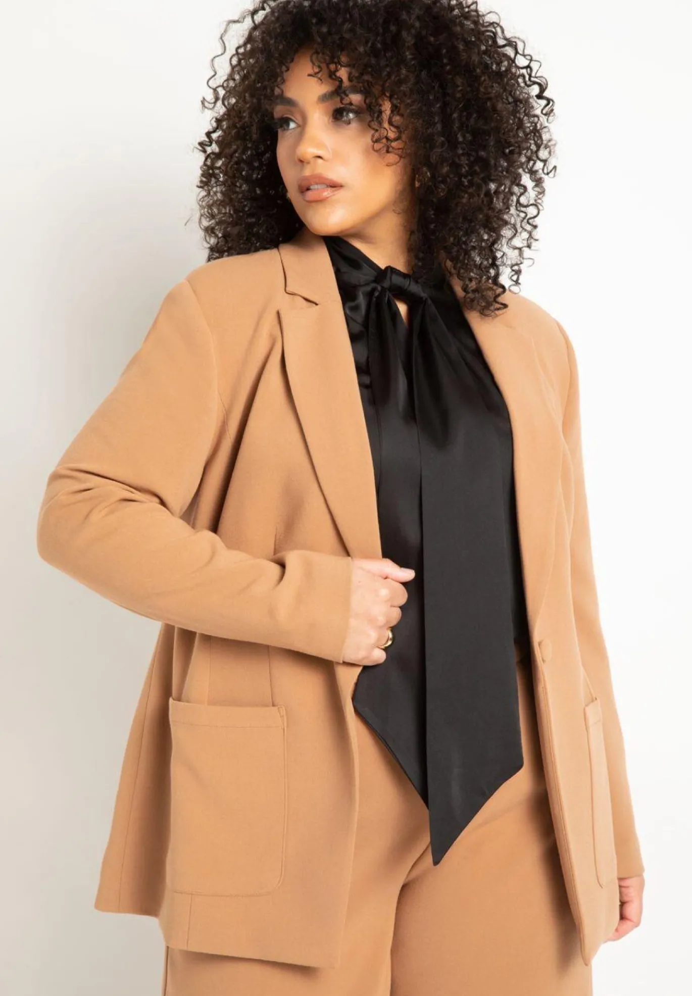 The 365 Suit Patch Pocket Blazer